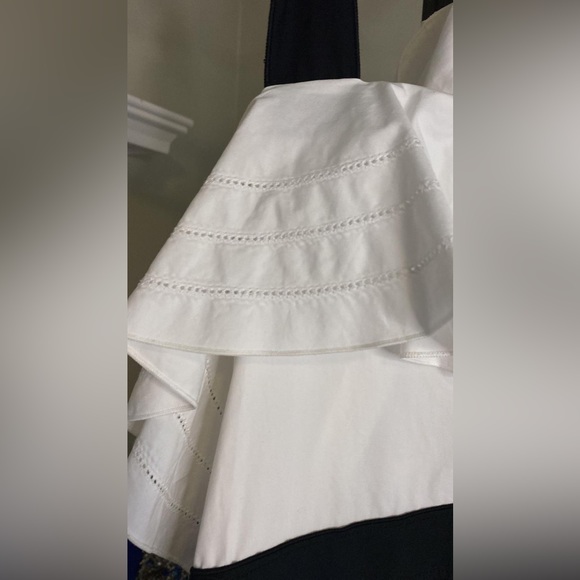 Off The Shoulder Halter Dress
White Ruffle Off Shoulder Dress by Derek Lam - Picture 13 of 16